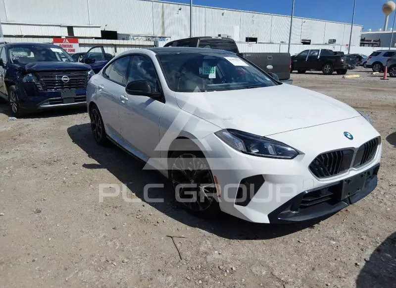 2026 BMW 228 photo