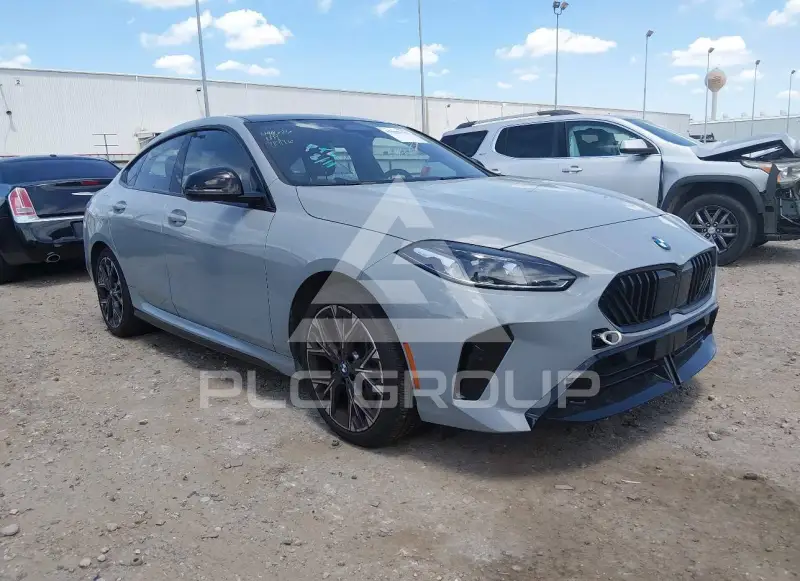 2026 BMW 228 фото
