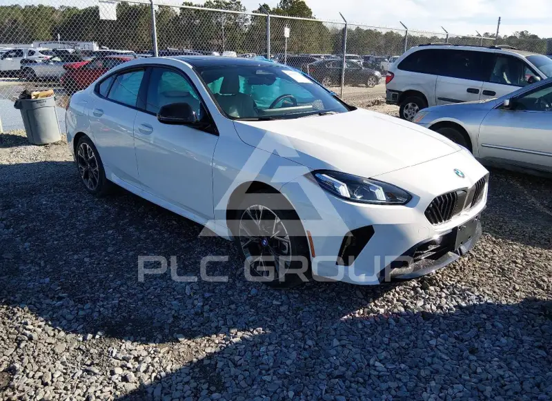 2026 BMW 228 фото