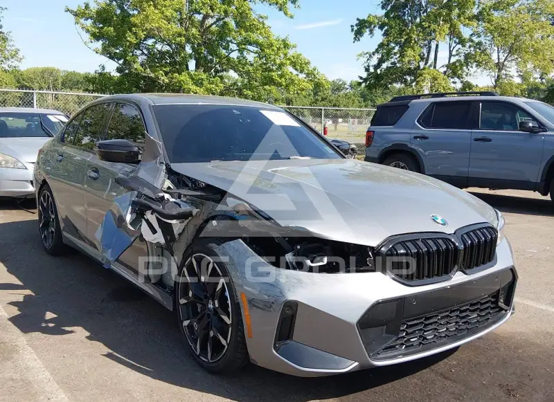 2026 BMW 330 фото