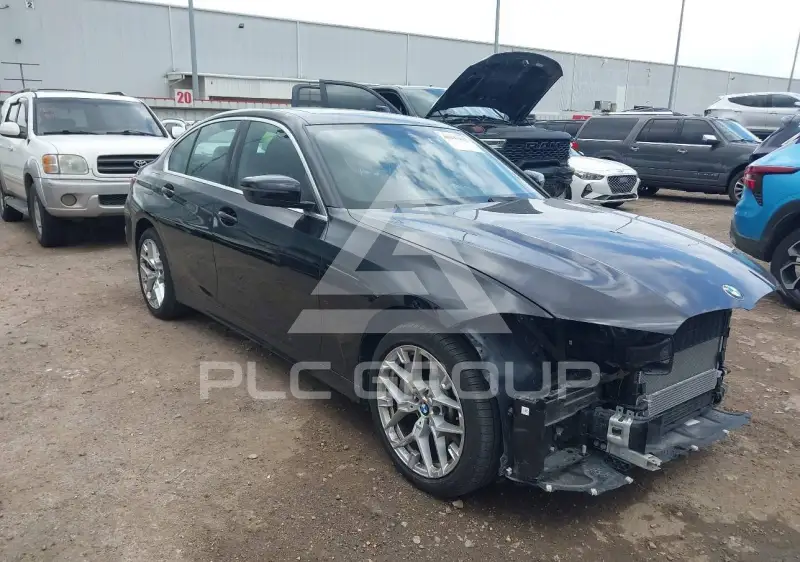2026 BMW 330 photo