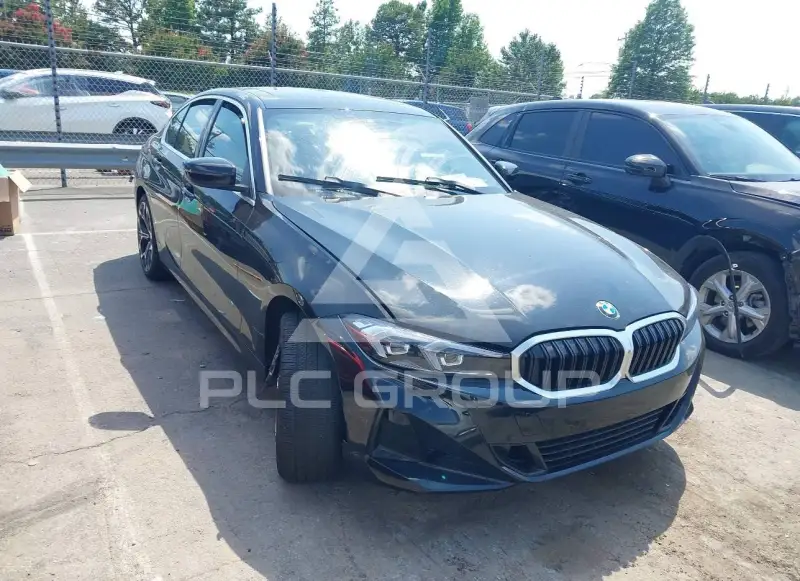 2026 BMW 330 photo