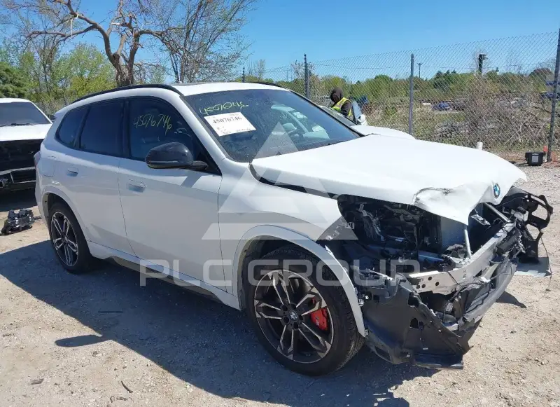 2026 BMW X1 фото