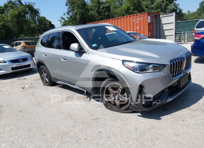 2026 BMW X1 фото