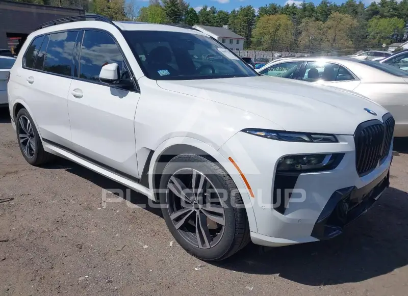 2026 BMW X7 фото