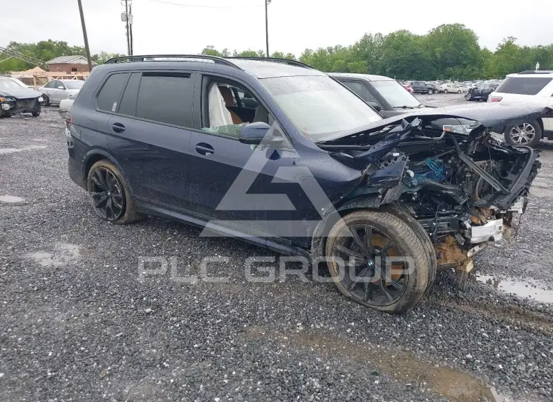 2026 BMW X7 photo