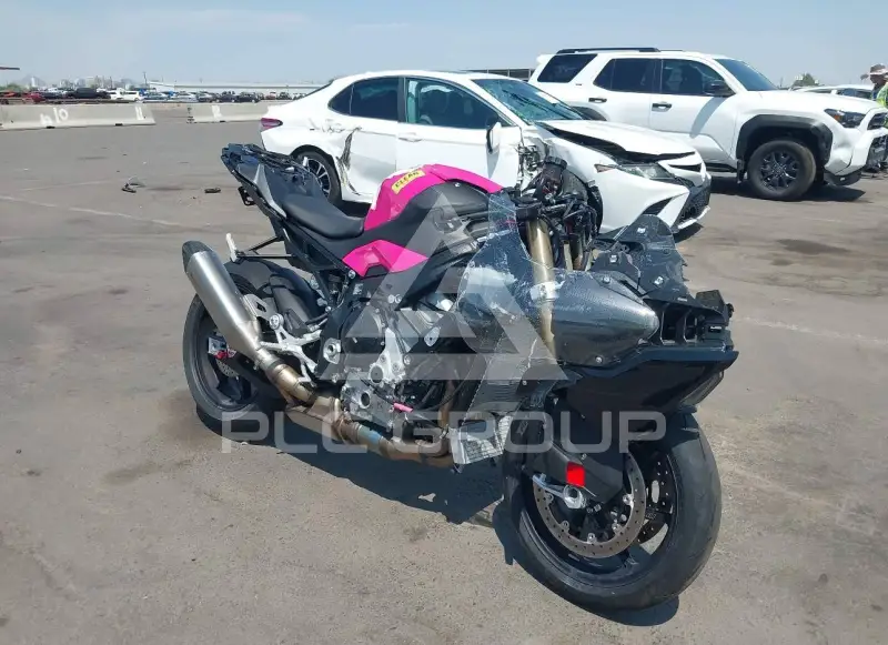 2026 BMW S1000 photo