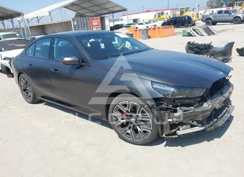 2026 BMW 540 фото