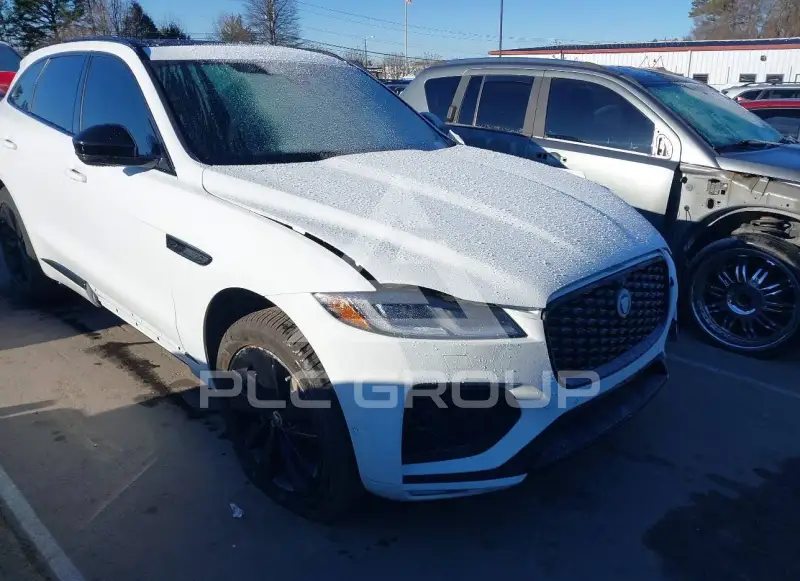 2026 Jaguar F-PACE фото