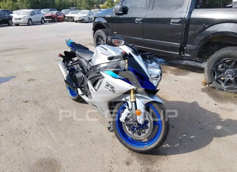 2026 Suzuki GSX-R750 photo
