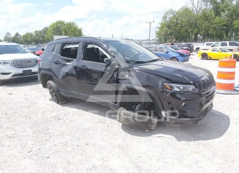 2026 Jeep COMPASS фото