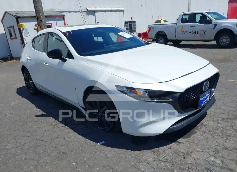 2026 Mazda 3 photo