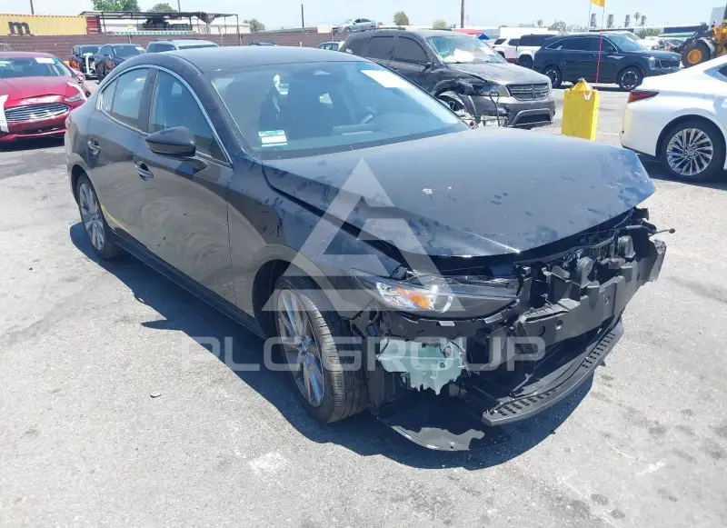 2026 Mazda 3 photo