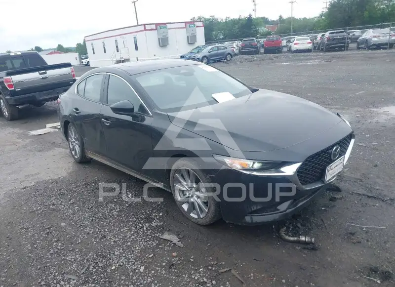 2026 Mazda 3 фото