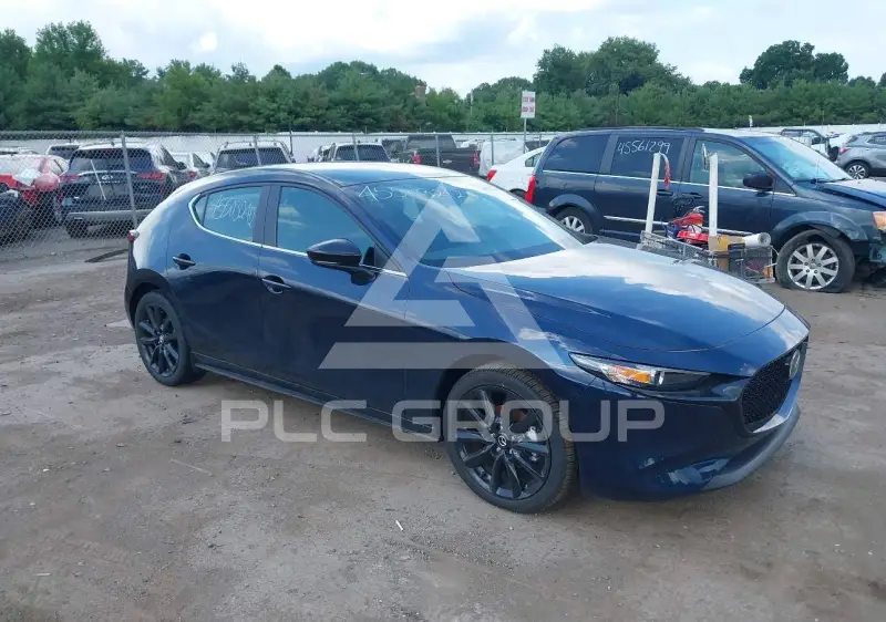 2026 Mazda 3 photo
