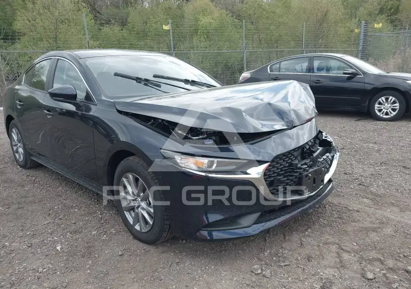 2026 Mazda 3 фото