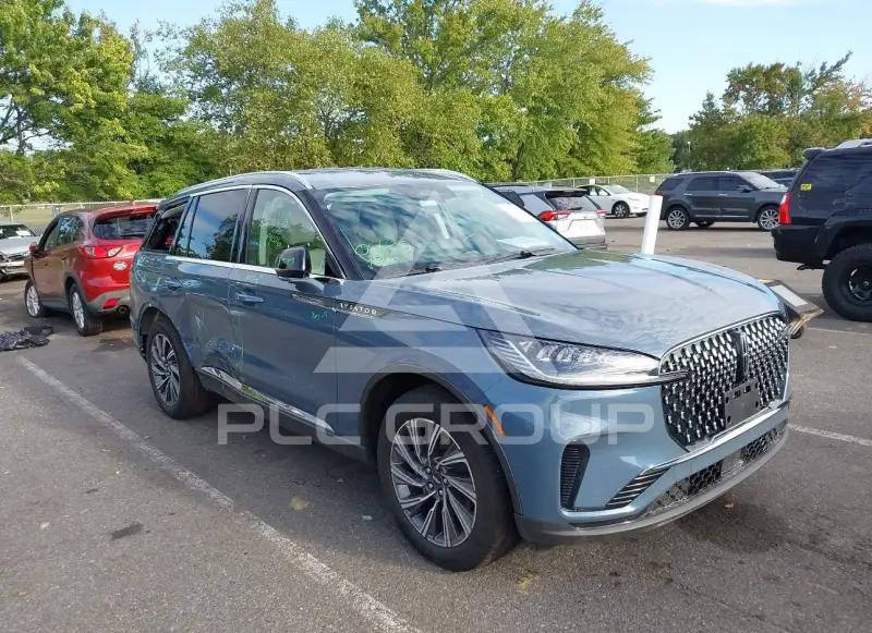 2026 Lincoln AVIATOR фото