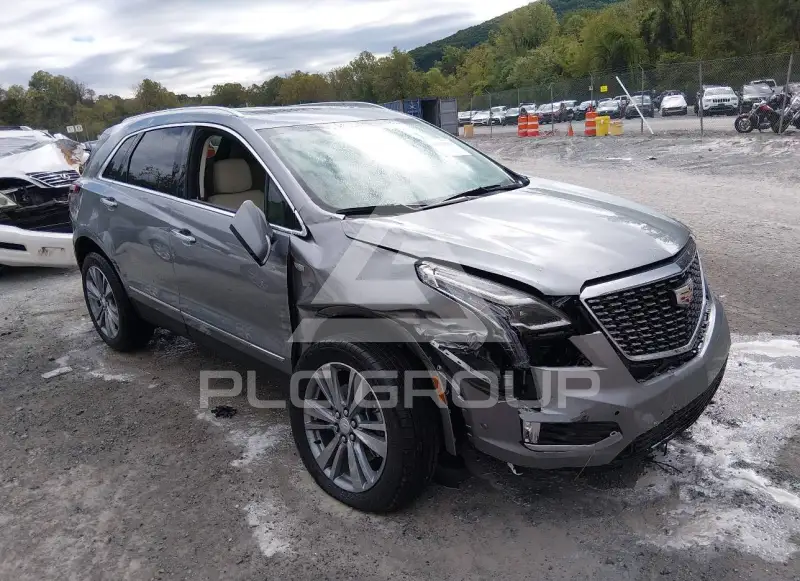 2026 Cadillac XT5 фото