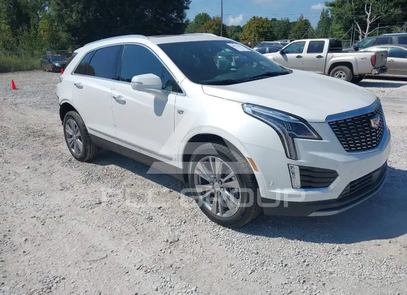 2026 Cadillac XT5 фото