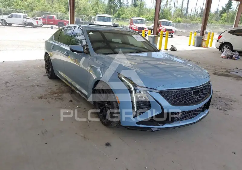 2026 Cadillac CT5 фото