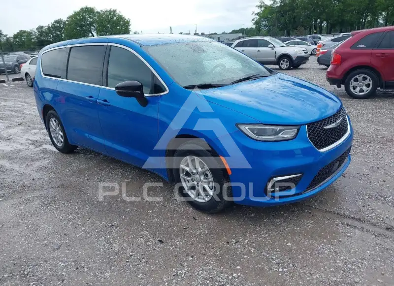 2026 Chrysler PACIFICA photo