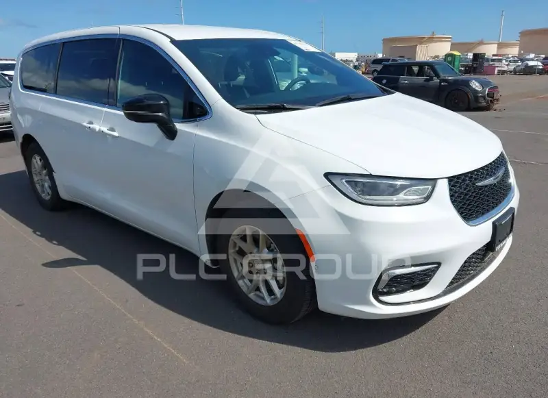 2026 Chrysler PACIFICA photo