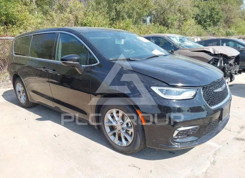 2026 Chrysler PACIFICA photo