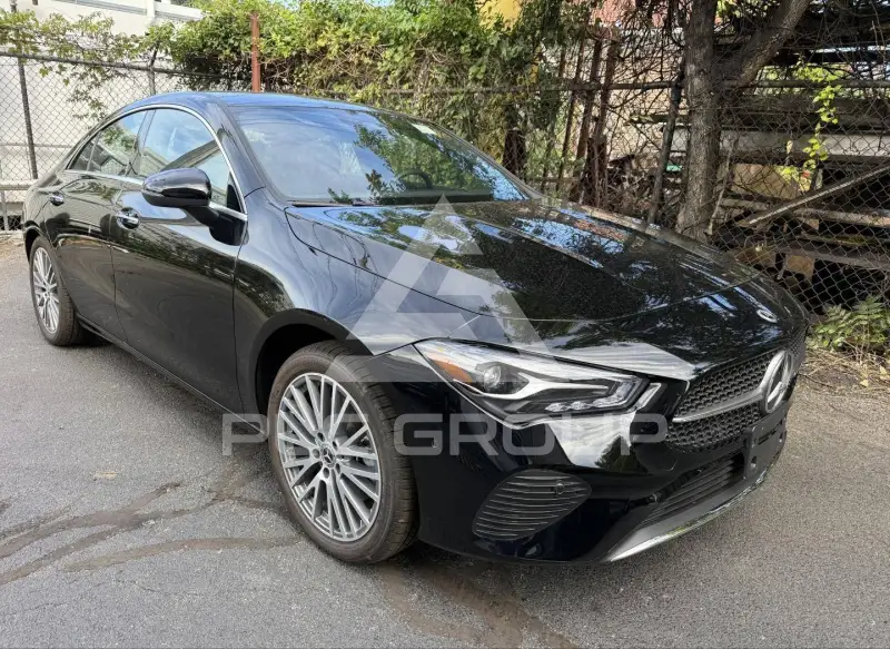 2026 Mercedes Benz Cla 250 фото