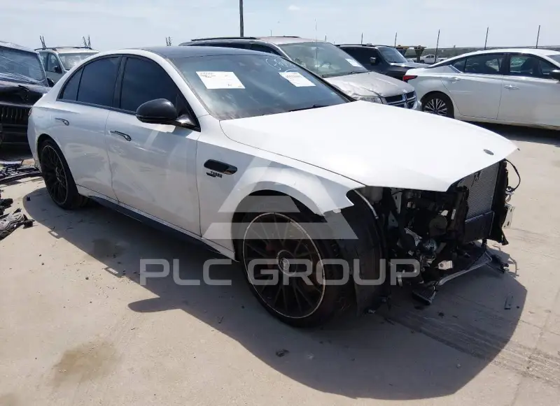 2026 Mercedes Benz E 53 photo