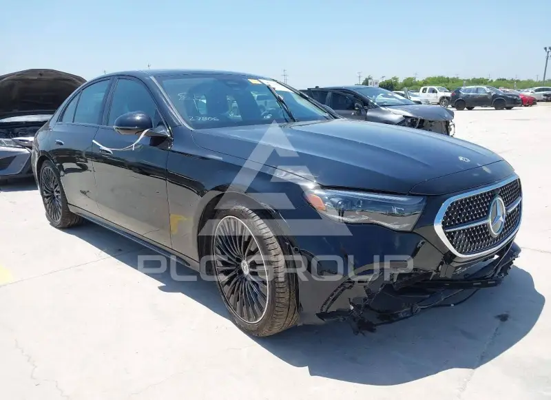 2026 Mercedes Benz E 350 фото