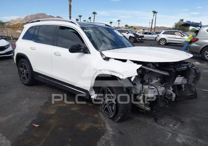 2026 Mercedes Benz GLB 250 фото