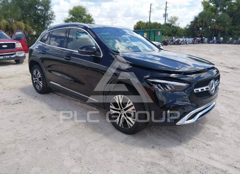 2026 Mercedes Benz GLA 250 photo