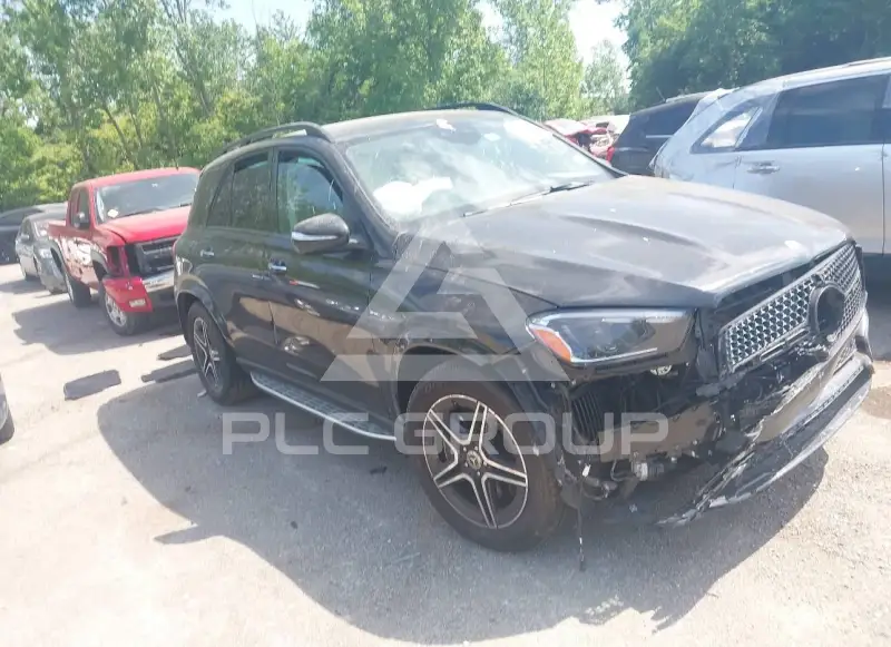 2026 Mercedes Benz GLE 450 фото