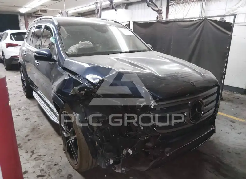 2026 Mercedes Benz Gls 450 фото