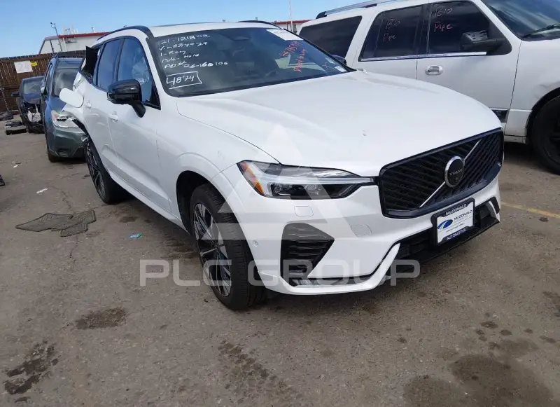 2026 Volvo XC60 фото