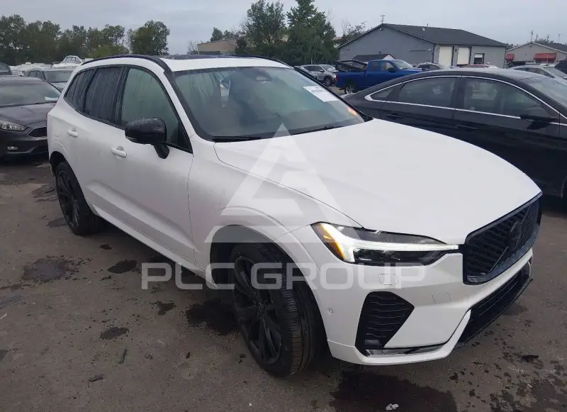 2026 Volvo XC60 фото