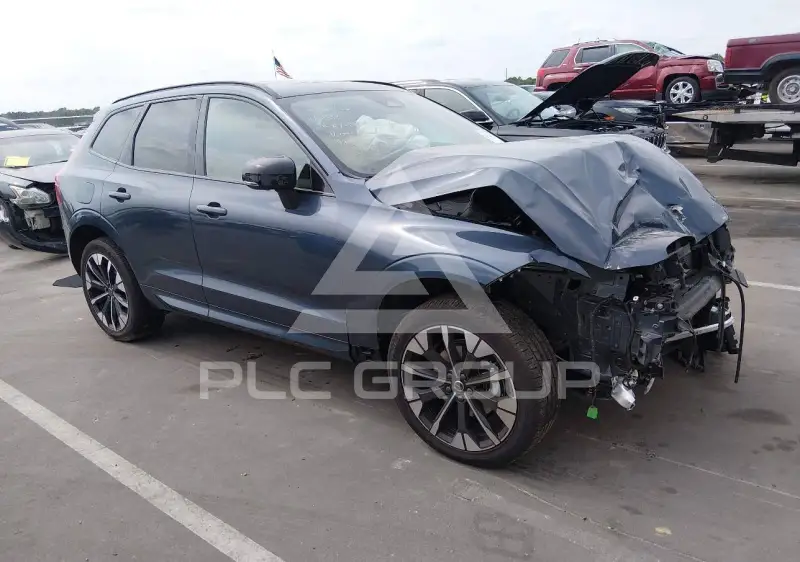 2026 Volvo XC60 фото