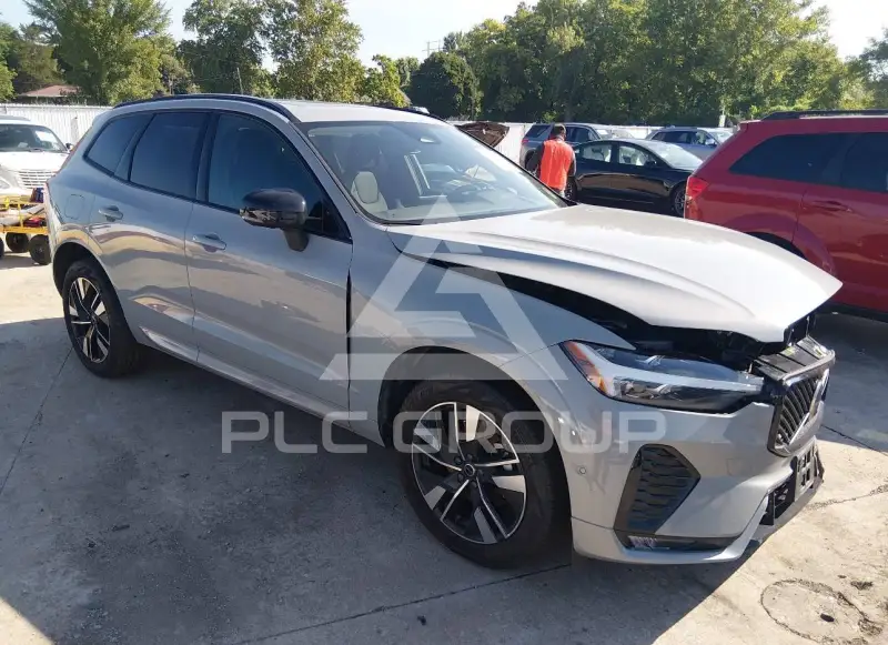 2026 Volvo XC60 фото