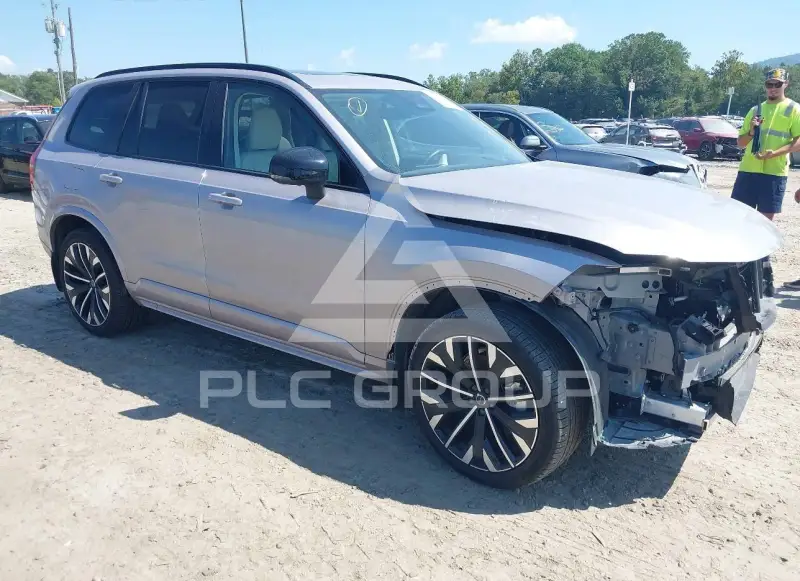 2026 Volvo XC90 photo