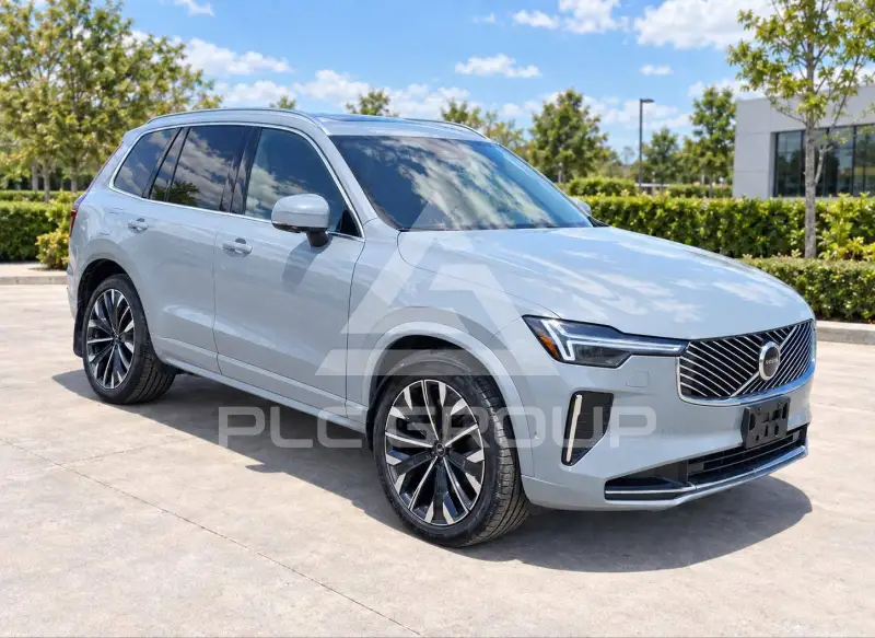 2026 Volvo XC90 photo
