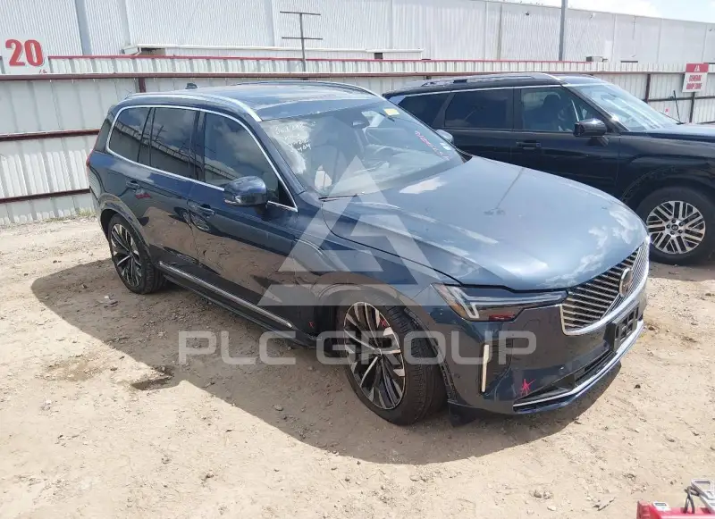 2026 Volvo XC90 фото