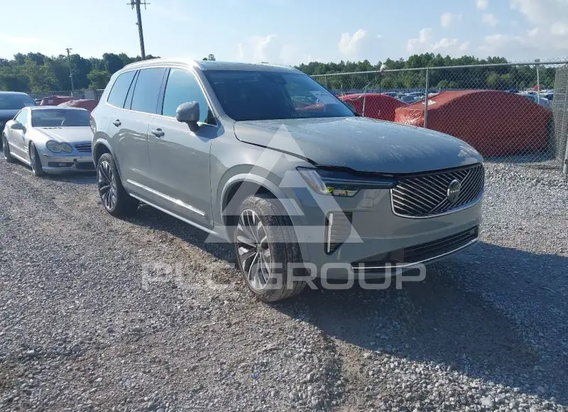 2026 Volvo XC90 фото