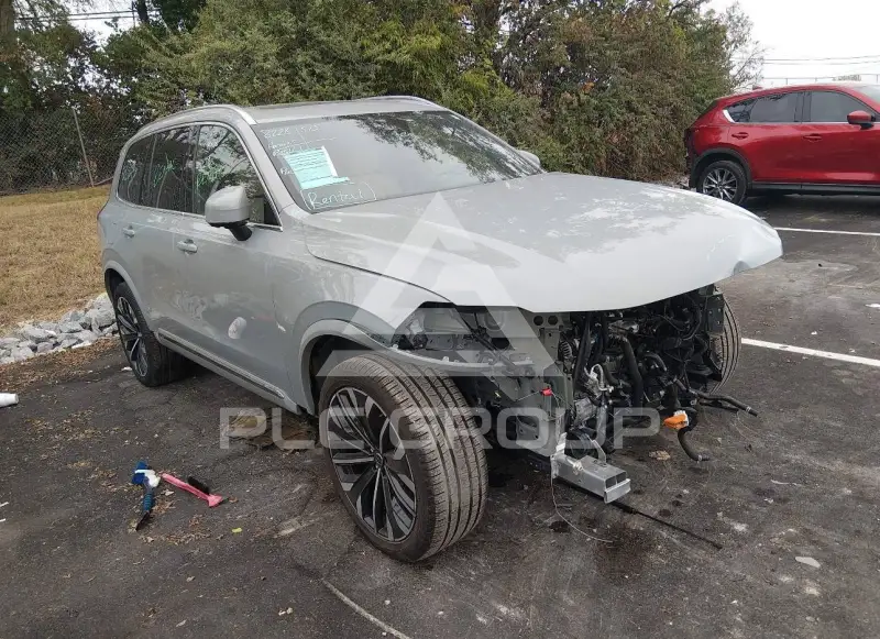 2026 Volvo XC90 фото