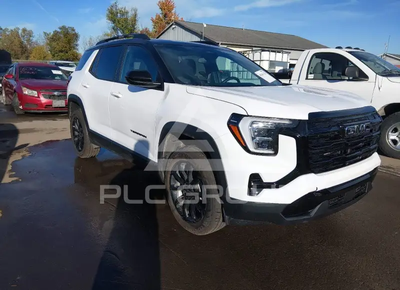 2026 GMC TERRAIN photo
