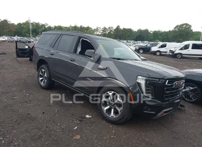 2026 GMC YUKON photo