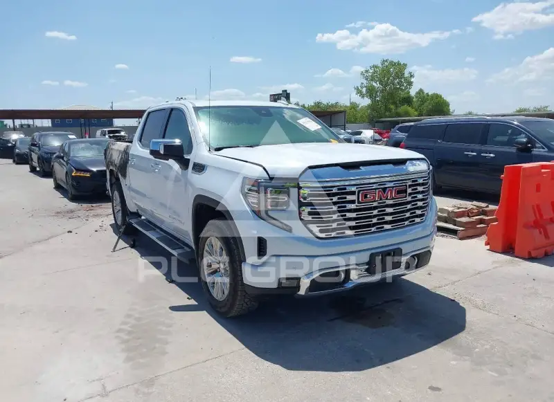 2026 GMC Sierra photo