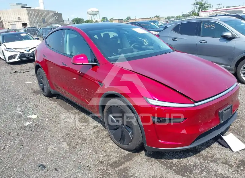 2026 Tesla Model Y фото