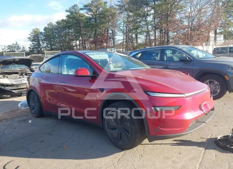 2026 Tesla Model Y фото