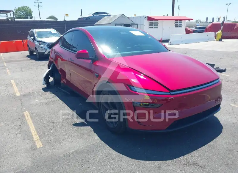 2026 Tesla Model Y фото