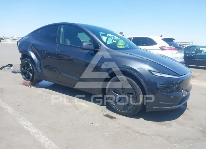 2026 Tesla Model Y фото